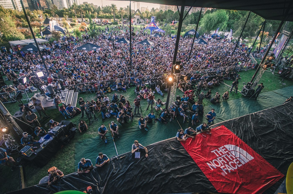 5 mil personas repletaron el Parque Juan Pablo II. Foto Matias Donoso